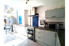3, Tangmere Crescent, Hornchurch RM12 5PL