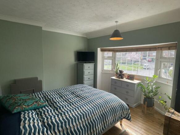 Valance rd -  1st bedroom. 2.jpg