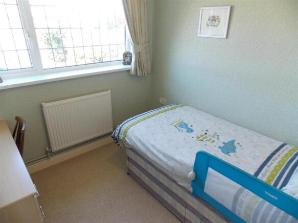 BEDROOM 3