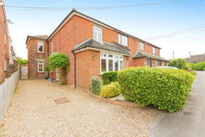 13 Banbury Cottage, Freegrounds Road, Southampton SO30 0HG
