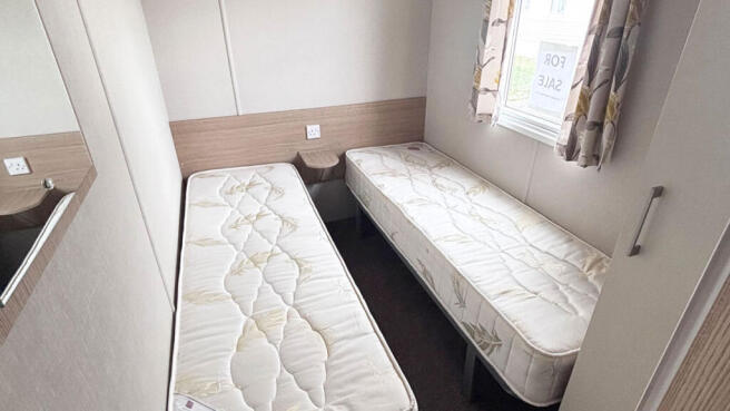 3 bed Caravan for sale Image 7