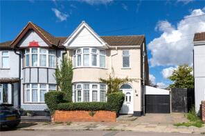 3, Kenneth Road, Luton LU2 0LE