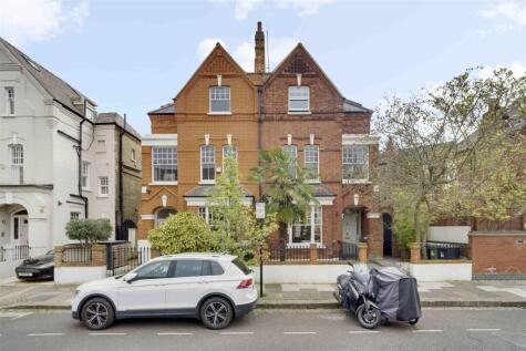 Fulham Park Road, London