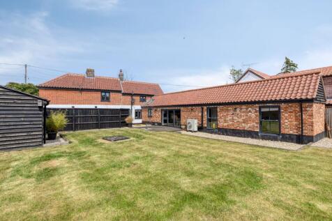 Charming 4 Bedroom Cottage in Stanfield