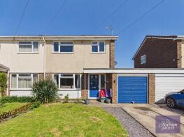8, Heron Road, Caldicot NP26 5RH