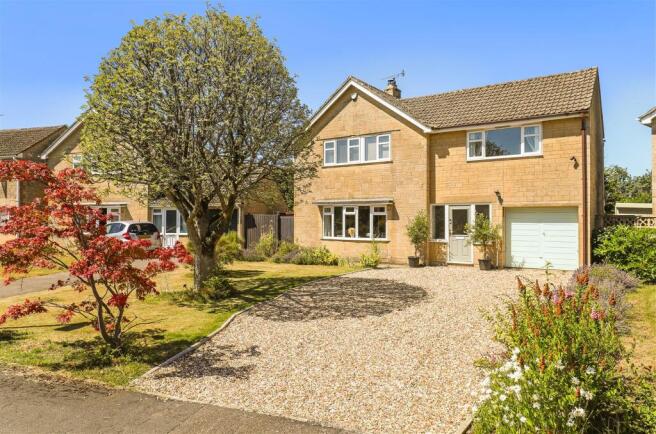 4-bed detached on Besbury Park, Minchinhampton, Stroud, £675,000