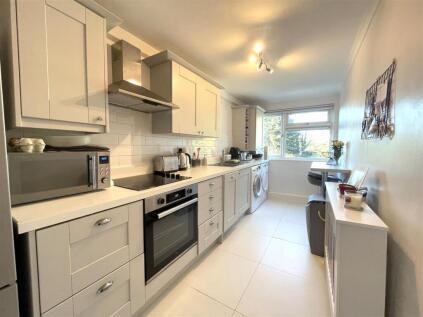 St. Clement Close, Uxbridge