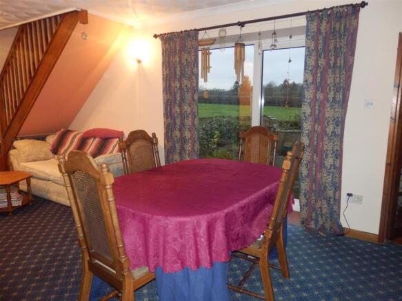 FURTHER ROOM ASPECT