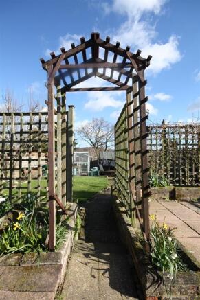 Timber Arbour