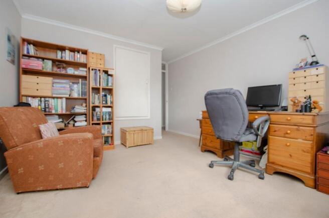 Photo 10