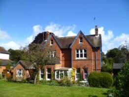 4b, Barnes Close, Winchester SO23 9QX