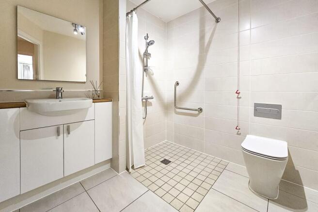 1 bed Flat for sale Image 12