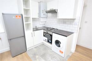 Flat 4, 274, Holmesdale Road, South Norwood, London SE25 6HX