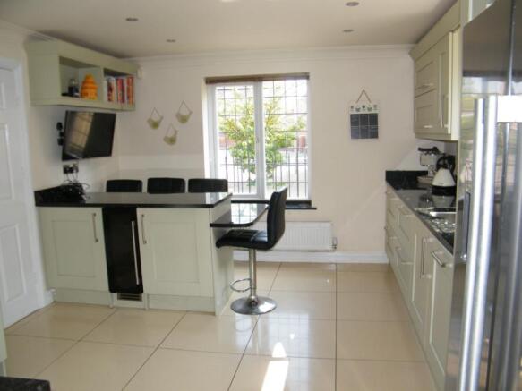 Kitchen/Breakfast Ro
