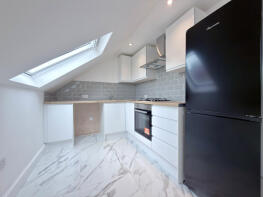 32, Gambole Road, London SW17 0QJ