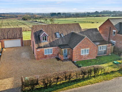 The Old Coalyard, Windmill Hill, Stoulton, Worcestershire. WR7 4RP