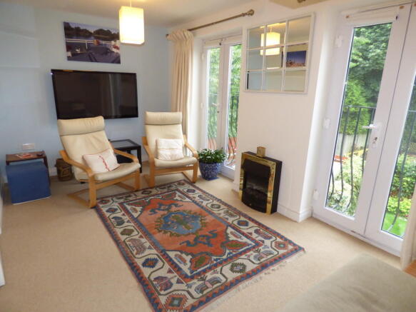 Sitting Room / Be...