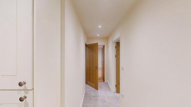 4 bed Mews to rent Image 7