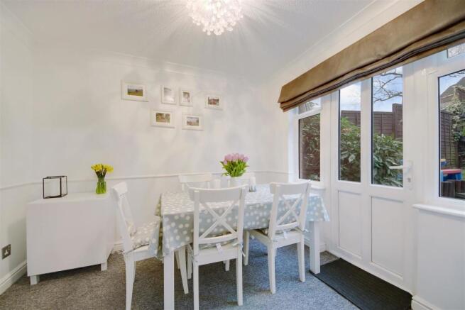 Dining Room.jpg