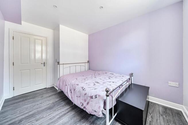 2 bed Apartment for sale Image 7
