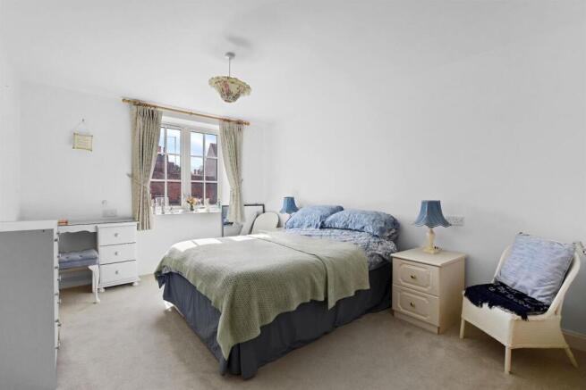 03-23a4GCMCS - 11 Chiltern Place - Bedroom -Origin