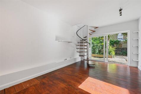 Godolphin Road, London, W12