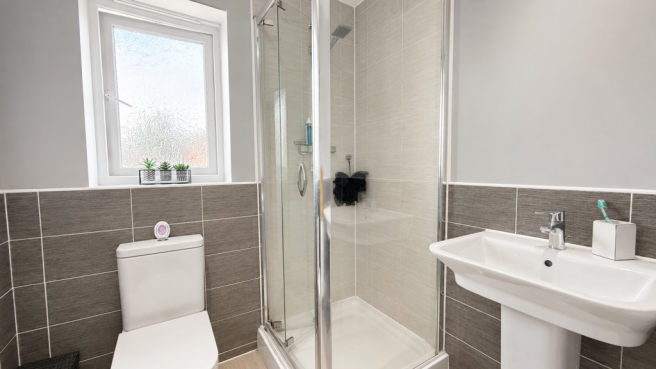 4 bed Detached for sale Image 11