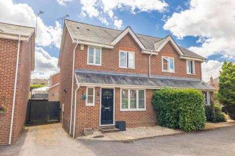 Kite Wood Road, Penn, HP10