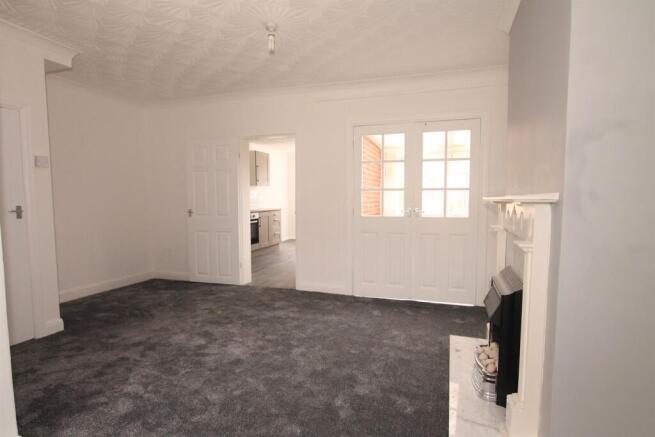 3 bed Terraced to rent Image 10