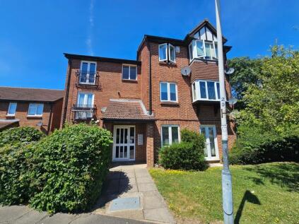 Rabournmead Drive, Northolt, UB5