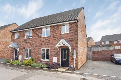 Higher Field Drive, Cranbrook, EX5 7HJ