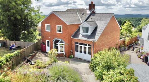 Forest Road, Ruardean Woodside, Ruardean