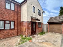 2, Raglan Mews, Clacton-on-sea CO15 2DS