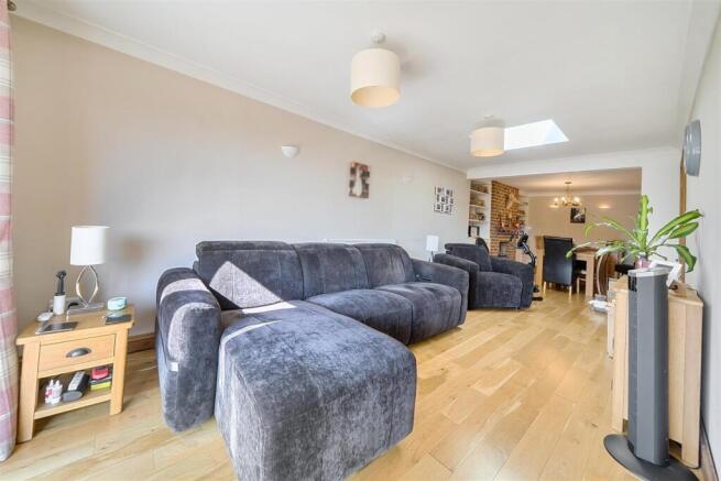 For Sale by Aspire Residential | Cleveland Road