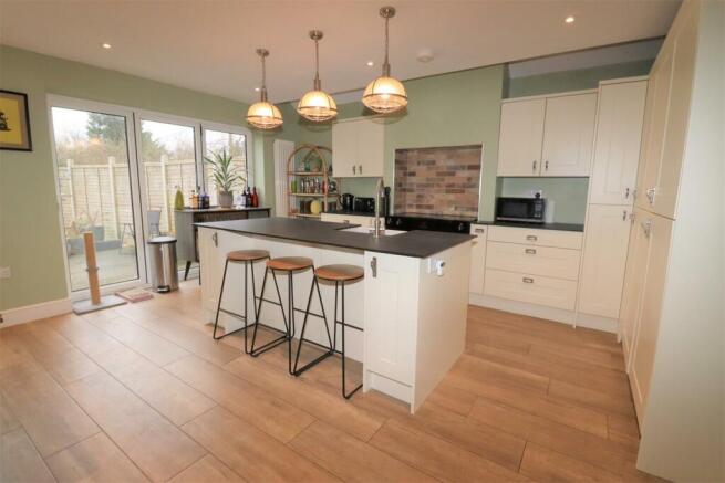 Kitchen / Diner / Family Room