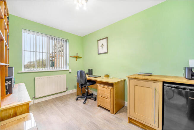 Photo 17