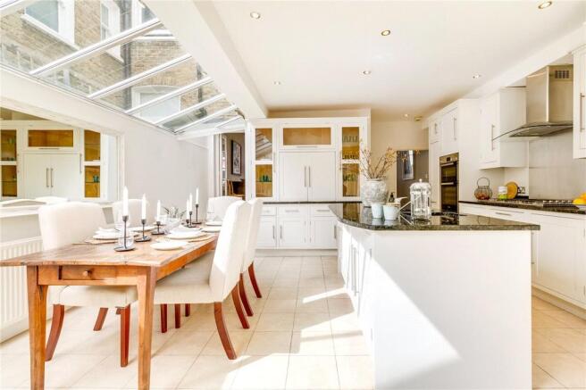 Kitchen/Dining