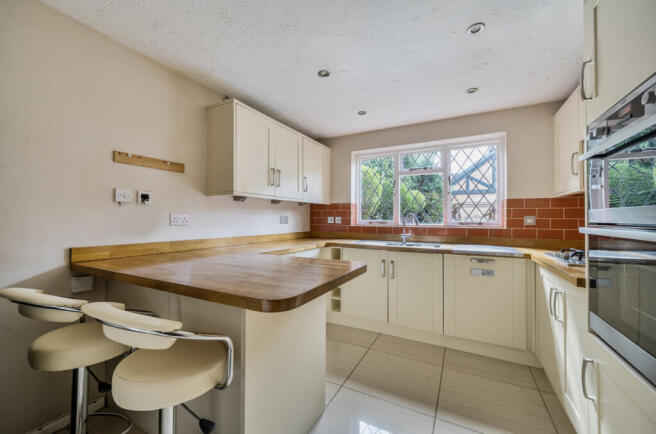 1359349-22-68d3c8...
