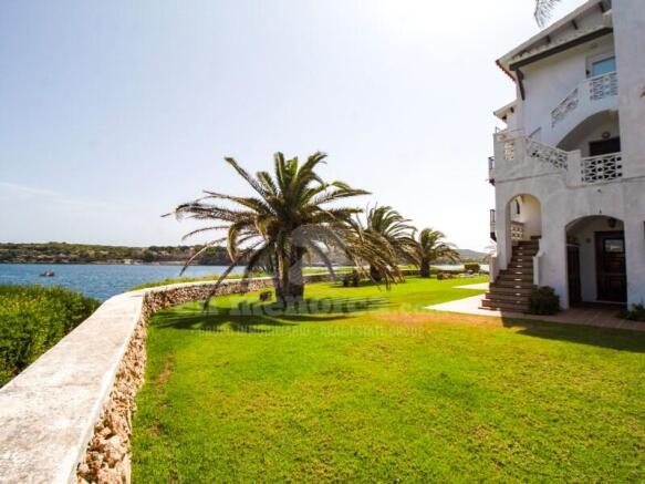 Licensed flat in Sol del Este