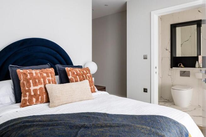 Bedroom 1 + en-suite