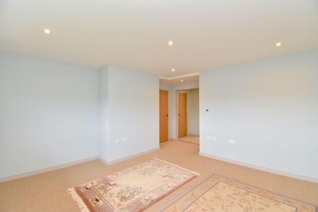 Principal bedroom