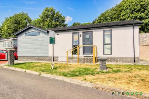 Brookfield Park, Mill Lane, Old Tupton, Chesterfield, Derbyshire S42