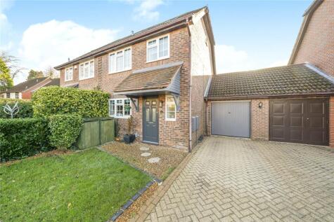 Rosewood Way, West End, Woking, Surrey, GU24
