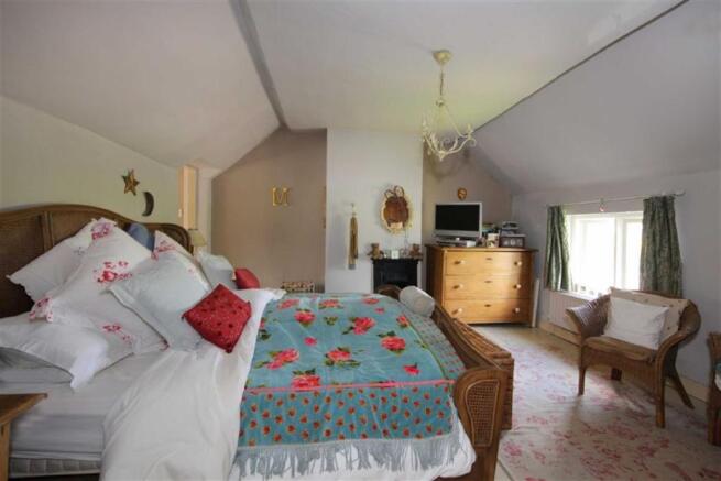 BEDROOM No. 1