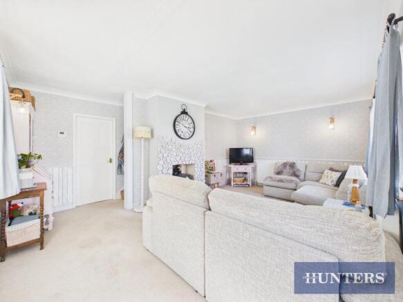 2 bed Semi-Detached for sale Image 5