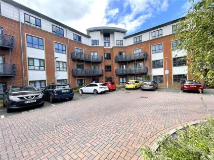 Wallis Square, Farnborough, Hampshire, GU14