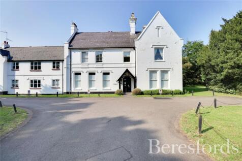 Hutton Court, Rayleigh Road, CM13