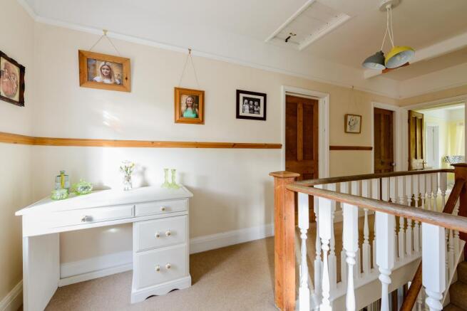 8271734-interior20-8