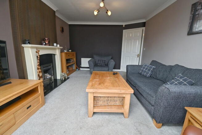 4 bed Detached for sale Image 7