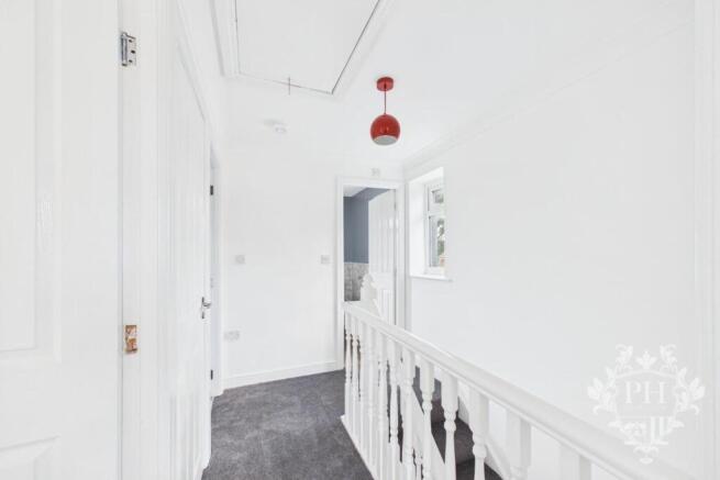 3 bed Semi-Detached for sale Image 10